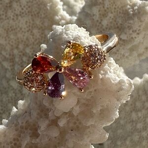 Elegant Multicolor Gemstone Ring size 8 NWOT